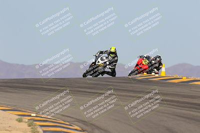 media/Oct-08-2023-CVMA (Sun) [[dbfe88ae3c]]/Race 3 Amateur Supersport Middleweight/